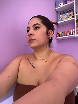 Snapshot of Cleopatra_COL chatting on February 13, 2026, 8:53 pm Cleopatra COL online show from February 13, 2026, 8:53 pm