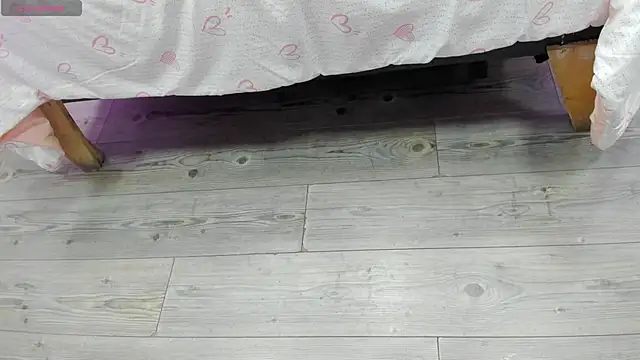 kendra london online show from March 24, 2026, 11:10 am