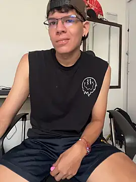 jakob hbr online show from May 6, 2026, 4:11 pm