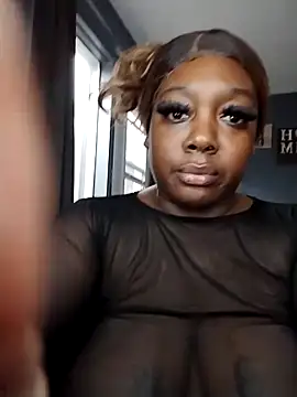 BiancaClarkson online show from November 21, 2025, 5:56 pm