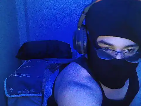 sunnyshunsine online show from November 3, 2025, 2:39 am