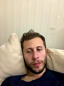 Gaypride online show from November 3, 2025, 9:51 pm