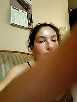 Angelbabyblows online show from November 2, 2025, 8:41 am