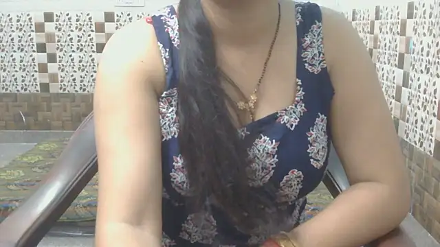 Sneha lovely01 online show from May 20, 2026, 5:32 pm