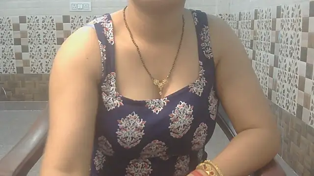 Sneha lovely01 online show from May 23, 2026, 3:55 pm