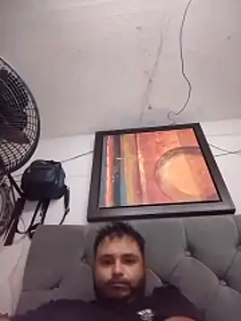 Snapshot of KARNEs24666 chatting on March 20, 2026, 1:56 pm KARNEs24666 online show from March 20, 2026, 1:56 pm