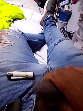 Snapshot of KARNEs24666 chatting on April 10, 2026, 11:34 pm KARNEs24666 online show from April 10, 2026, 11:34 pm