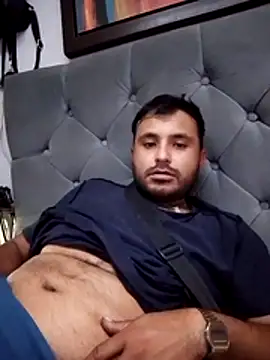 Snapshot of KARNEs24666 chatting on April 2, 2026, 9:10 pm KARNEs24666 online show from April 2, 2026, 9:10 pm