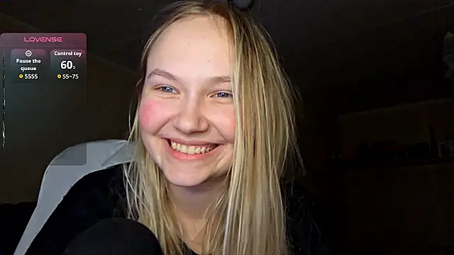 KarinRobertson online show from February 27, 2026, 4:07 pm