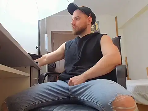 Ryanstone  online show from March 9, 2026, 5:55 am