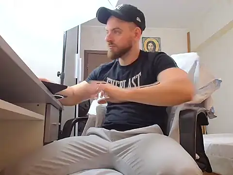 Ryanstone  online show from March 18, 2026, 4:59 am