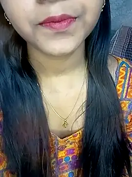 Snapshot of Neha533 chatting on November 11, 2025, 6:14 pm Neha533 online show from November 11, 2025, 6:14 pm