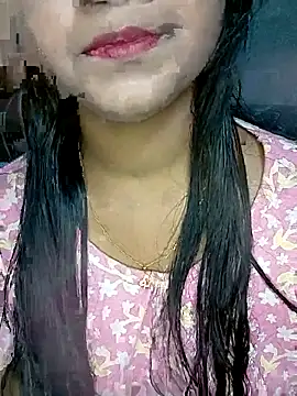 Snapshot of Neha533 chatting on November 6, 2025, 6:12 pm Neha533 online show from November 6, 2025, 6:12 pm