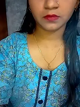 Snapshot of Neha533 chatting on November 10, 2025, 5:40 pm Neha533 online show from November 10, 2025, 5:40 pm