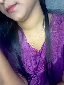 Snapshot of Neha533 chatting on November 14, 2025, 5:38 pm Neha533 online show from November 14, 2025, 5:38 pm