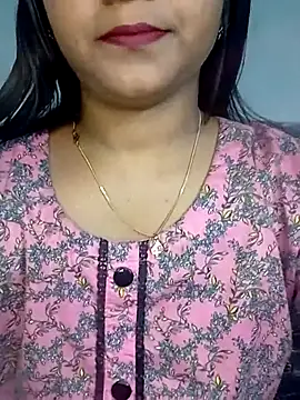 Snapshot of Neha533 chatting on December 18, 2025, 6:45 pm Neha533 online show from December 18, 2025, 6:45 pm