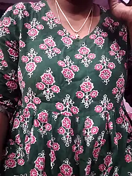 hyd couple7878 online show from December 20, 2025, 5:38 pm