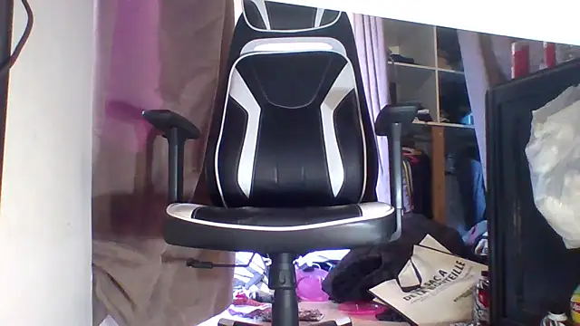 metissjeunn online show from March 1, 2026, 12:38 pm