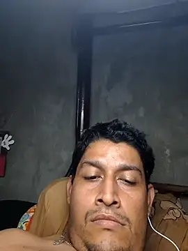 Putitomamador28 online show from March 1, 2026, 9:37 pm