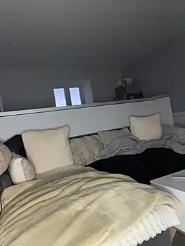 Snapshot of AsphericSquawk chatting on November 24, 2025, 4:29 pm AsphericSquawk online show from November 24, 2025, 4:29 pm