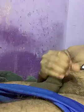 hotman29 online show from November 12, 2025, 8:23 pm