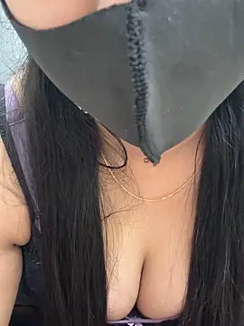 Snapshot of Lust_Vibe chatting on November 8, 2025, 5:05 pm Lust Vibe online show from November 8, 2025, 5:05 pm