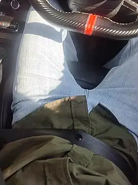 sexychd online show from November 25, 2025, 4:57 am