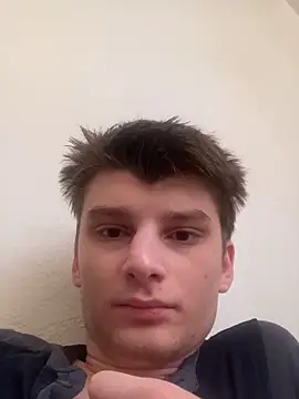 Snapshot of zackdelfon chatting on November 25, 2025, 2:06 pm zackdelfon online show from November 25, 2025, 2:06 pm