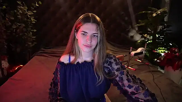 Snapshot of DanielaReign chatting on March 3, 2026, 1:51 pm DanielaReign online show from March 3, 2026, 1:51 pm