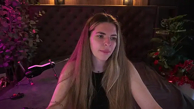 DanielaReign online show from April 2, 2026, 5:58 am