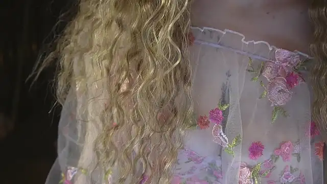 Snapshot of DanielaReign chatting on February 27, 2026, 6:57 am DanielaReign online show from February 27, 2026, 6:57 am