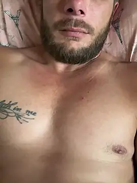 bkuterbach2015 online show from March 6, 2026, 5:24 am