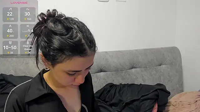 Snapshot of Shanell_c chatting on November 4, 2025, 3:32 am Shanell c online show from November 4, 2025, 3:32 am