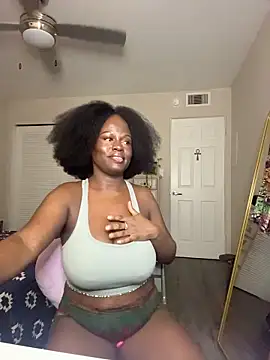 ladiosa selene online show from March 28, 2026, 3:07 am