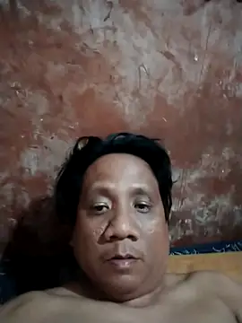 Snapshot of m2988 chatting on December 2, 2025, 1:28 am m2988 online show from December 2, 2025, 1:28 am