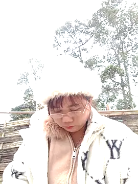 Snapshot of be-yeu chatting on December 14, 2025, 8:09 am be-yeu online show from December 14, 2025, 8:09 am