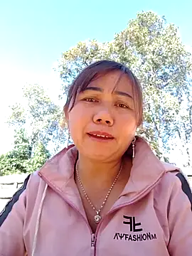 Snapshot of be-yeu chatting on November 30, 2025, 7:31 am be-yeu online show from November 30, 2025, 7:31 am