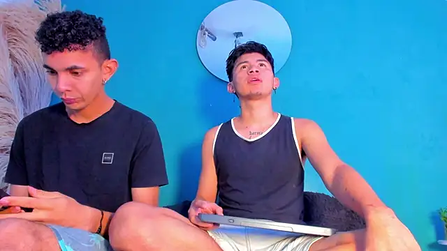 david valiz online show from November 8, 2025, 12:42 pm