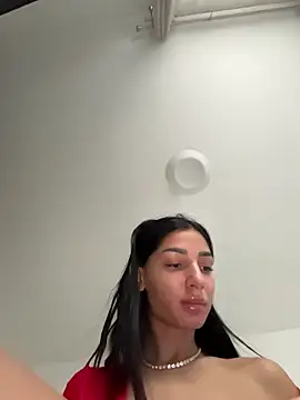 VickyM99 online show from December 15, 2025, 7:47 am