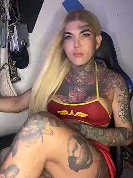 euscarlethotgirl online show from November 27, 2025, 11:38 pm