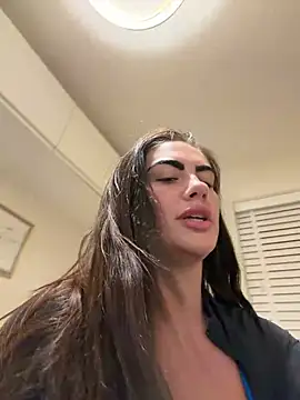 ArabellaAngelll online show from March 4, 2026, 7:32 pm