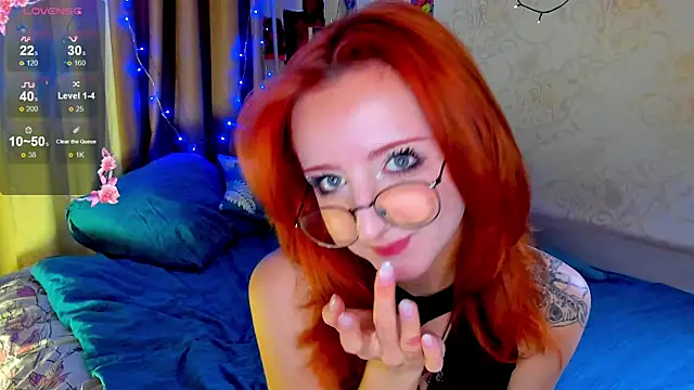 DragonflyLiza online show from December 19, 2025, 9:22 am