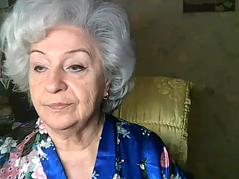 ValeriaKroww online show from April 3, 2026, 7:04 am