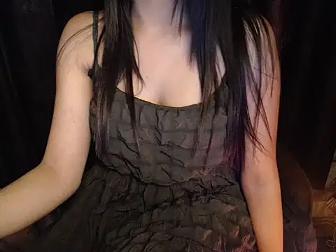 Hot Malikaa online show from February 4, 2026, 10:05 pm