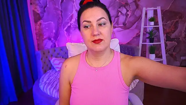 VelvetLuck online show from November 30, 2025, 1:45 pm