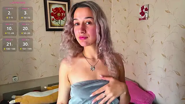 Snapshot of Auroragin chatting on November 20, 2025, 9:21 am Auroragin online show from November 20, 2025, 9:21 am