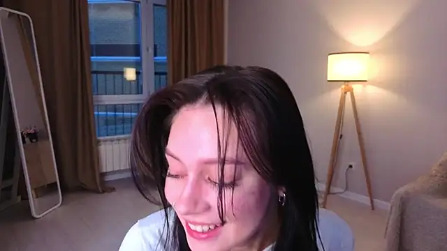 MarvisKuhIo online show from December 21, 2025, 5:20 am