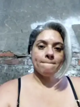 Snapshot of sexysubMila chatting on December 14, 2025, 10:48 pm sexysubMila online show from December 14, 2025, 10:48 pm