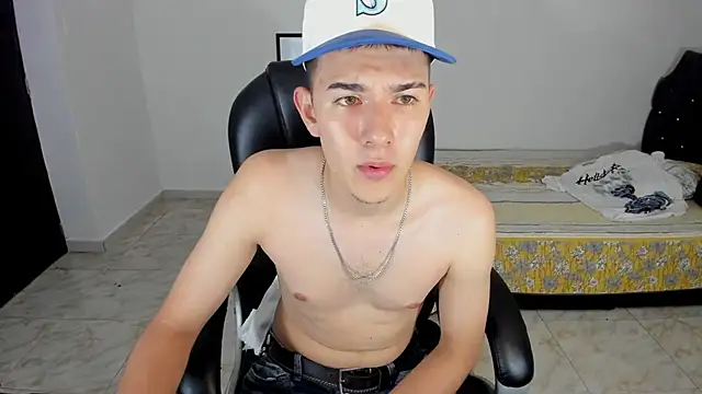 Aleck Boy online show from November 29, 2025, 11:49 pm