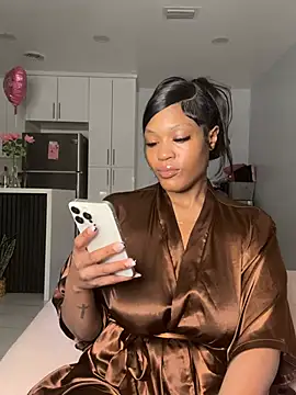 PrincessDreamm online show from February 24, 2026, 1:17 am